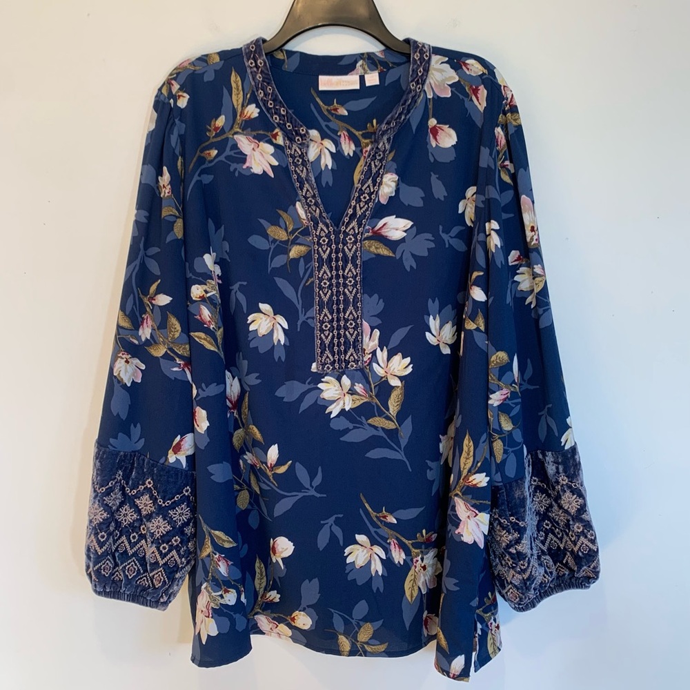 Belle by Kim Gravel Magnolia Tunic Blouse Velvet Embroidered Trim 2X